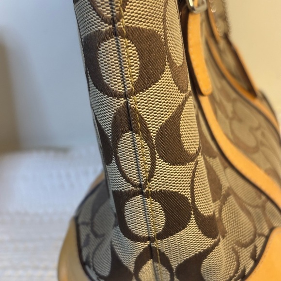 Coach Brown & Tan Hamptons Market Mini Signature Tote Bag - Picture 13 of 16